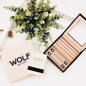 Wolf Faux Leather Ring Box 5x5